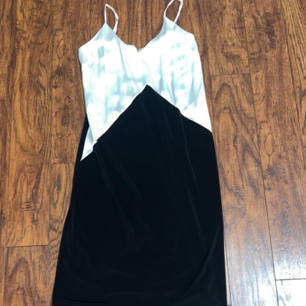 Color block slip spaghetti strap dress
